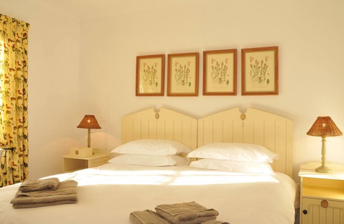 Bredasdorp House | De Hoop Village Cottages