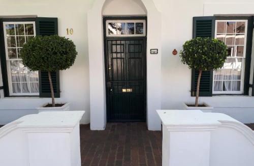 Graaff-Reinet Apartment | De Kothuize 10