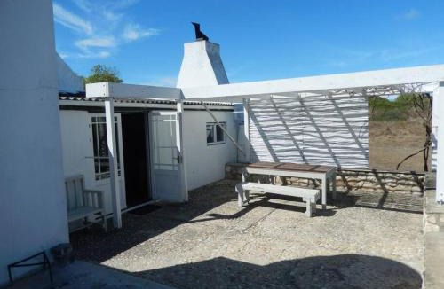 Cape Agulhas Apartment | De Mond Farm Cottage - Vogelgezang Farm (near Arniston)