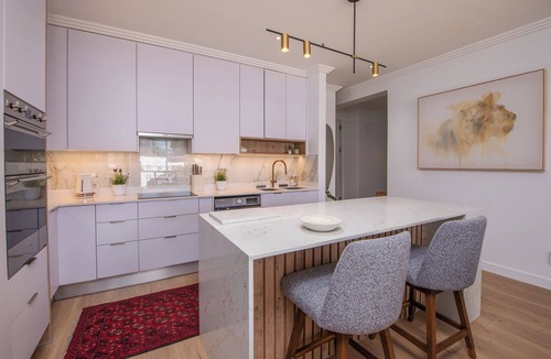 Stellenbosch Central Apartment | De Waal Grandeur Apartment - Stellenbosch CBD Luxury Stay