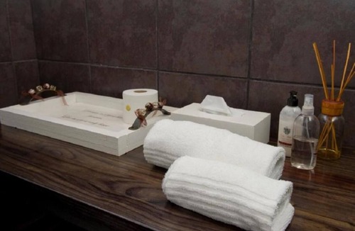 Bayswater Bed & Breakfast | De Witt'e Guest House