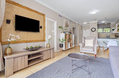 Durban Point Apartment | Deja Blue - Two Bedroom Apartment, Sleeps 4
