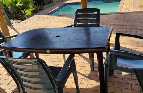 Greater Johannesburg Metropolitan Area House | Delightful 6-bedroom Elianta Villa with WiFi in Johannesburg South
