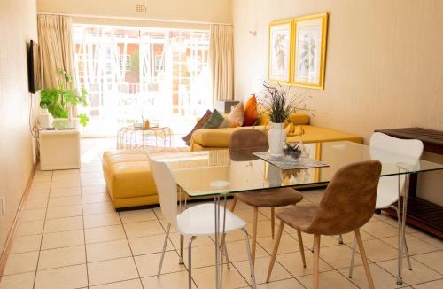 Woodmead Apartment | Delightful spacious two bedroom apartment