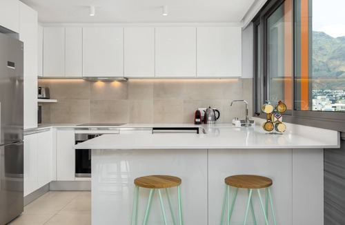 Bo'Kaap Apartment | Designer Apartment With Table Mountain Views