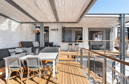 Green Point Apartment | Designer Pool Villa | Tranquil Green Point Oasis