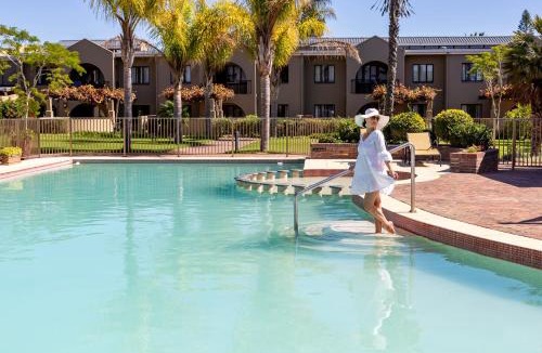 Koelenhof Hotel | Devonvale Golf & Wine Estate