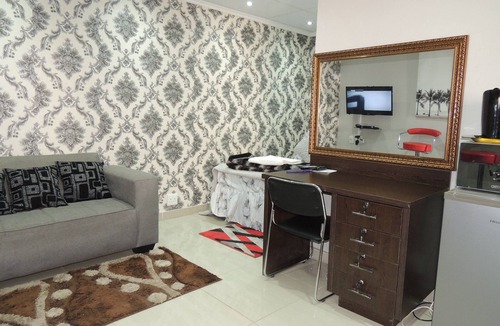Greater Johannesburg Metropolitan Area Apartment | Diamond Apt with Wifi, Netflix,YouTube& Dstv