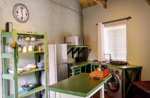 Nieu-Bethesda Apartment | Die Dam Huis