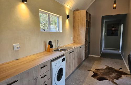 Stellenbosch House | Die Heerenhuys Guest Suites