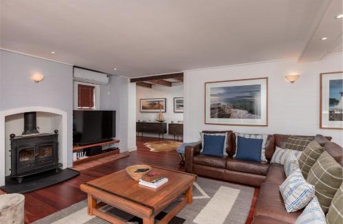 Somerset West House | Die Rietdak - Reetdachhaus mit vier Schlafzimmern
