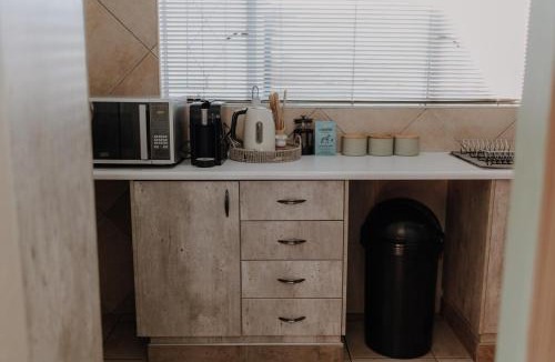 Boksburg Apartment | Dip in, Dip out HQ