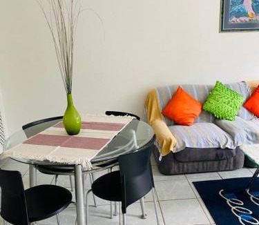 Palm Beach Apartment | Direct Access to the Beach