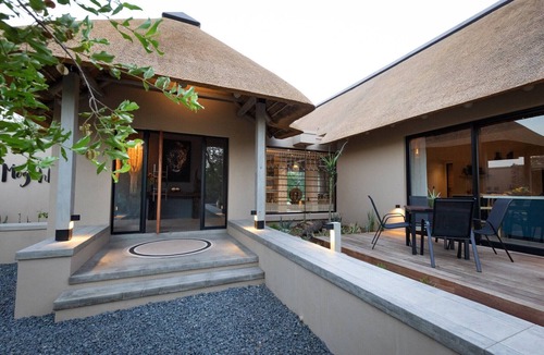 Hoedspruit Villa | Discover the coziness of Villa Mogohlo - Hoedspruit