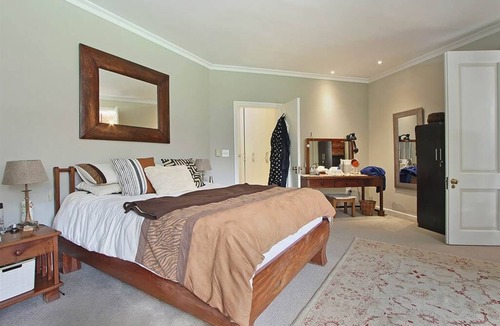Constantia House | Discover your dream home in the heart of Constantia Upper