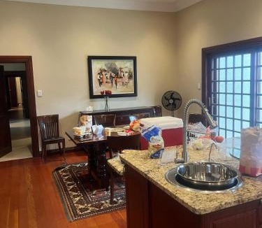 Durban Central Business District Villa | Dlodlongwana properties