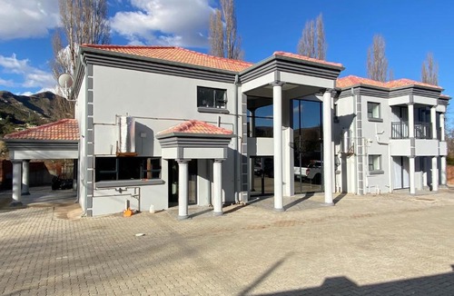Clarens House | DM-DMZ@ Clarens Guesthouse