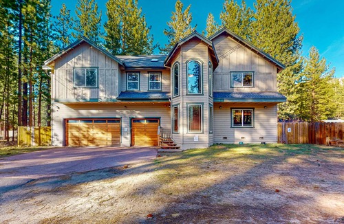 Bijou Park Acres House | Dog-friendly home near lake with hot tub, pool table, fireplace, & W&D