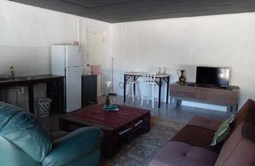 West Bank House | Dollery House