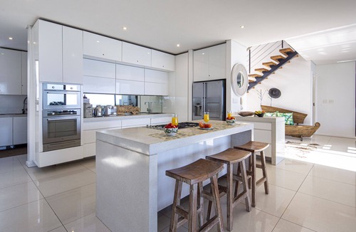 Umhlali Beach Villa | Dolphin Coast YOLO Spaces – Beach House Villa