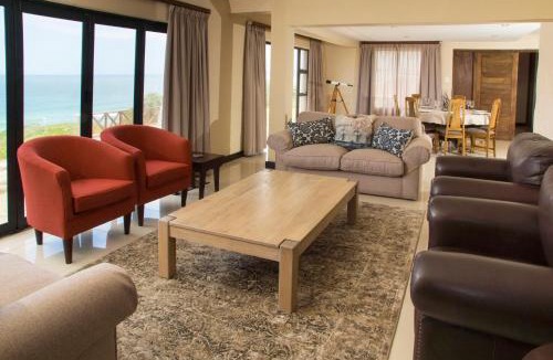 Wilderness Beach Apartment | Dolphins on Six Self Catering Apartments