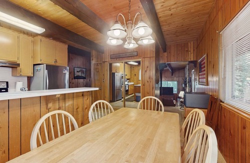Truckee House | Donner Lake home with pool table - minutes to hiking, skiing & downtown