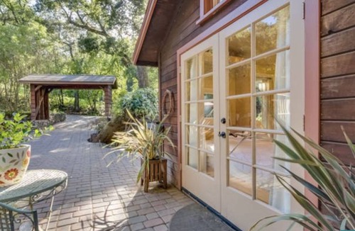 Los Gatos Apartment | Downtown Los Gatos Retreat