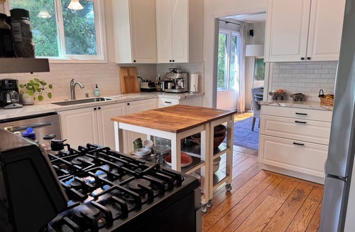 Mill Valley House | Downtown Mill Valley Vintage Spanish Villa with Beautiful Garden