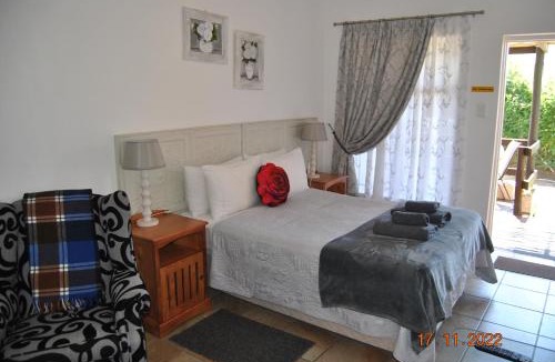 Clarens Apartment | Dragonfly self catering