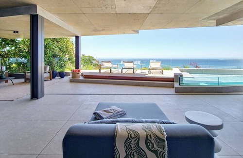 Fresnaye Villa | Driftwood Villa 4 Bedrooms