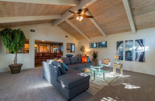 West San Jose House | DU: 5bd in Prime Cupertino Near Apple and Silicon Valley