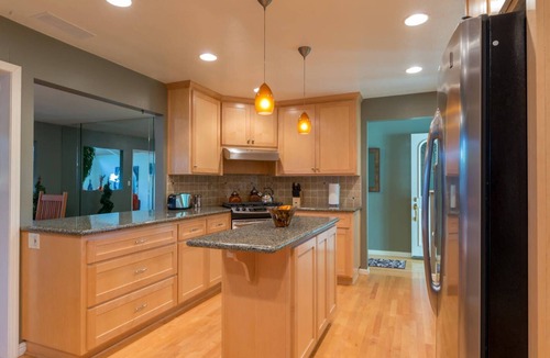 West San Jose House | DU: 5bd in Prime Cupertino Near Apple and Silicon Valley