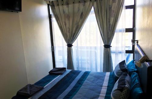 Manaba Beach Apartment | Dumela Margate Flat No 9