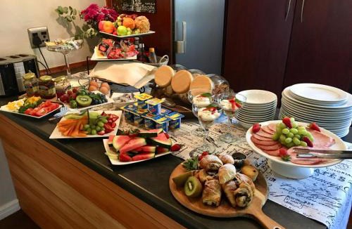 Edenvale House | Dunvegan Execu Lodge
