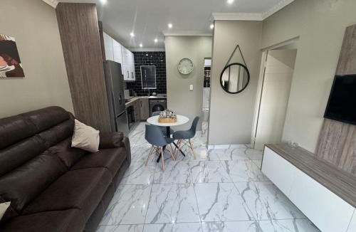 Chatworth Apartment | Durban Holiday Apartments by Mieli Estates , Unit 2