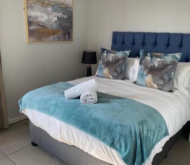 Durban Point Apartment | Durban Point Waterfront, 1006 Quayside