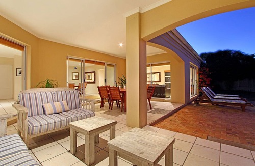 West Beach House | Durham Close 31 - Four Bedroom House, Sleeps 8