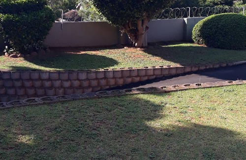 Durban North House | Dyna Guest House: room 1
