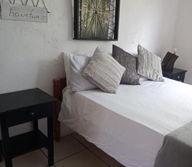 Mdumbi Hostel | Eagles Nest hostel plus self catering private units