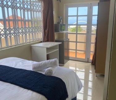 Morningside Bed & Breakfast | Early Bird B&B