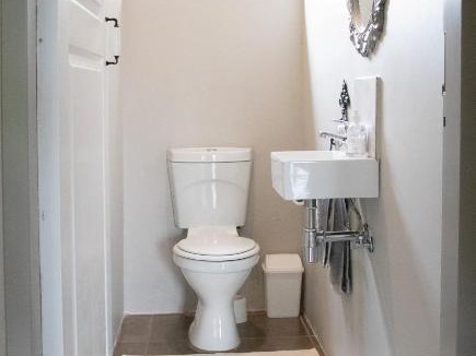 Tshwane Apartment | East of East Guest Cottage