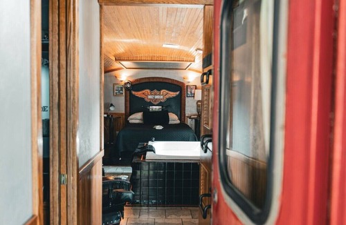 Nice Bed & Breakfast | Easy Rider Railroad Caboose Cabin