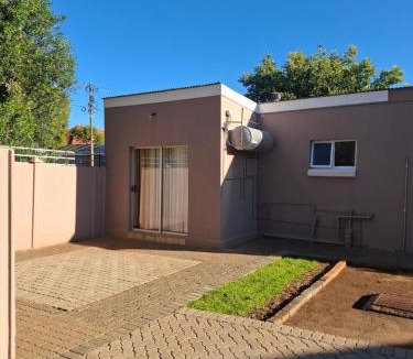 Kimberley House | Ebenezer on 14