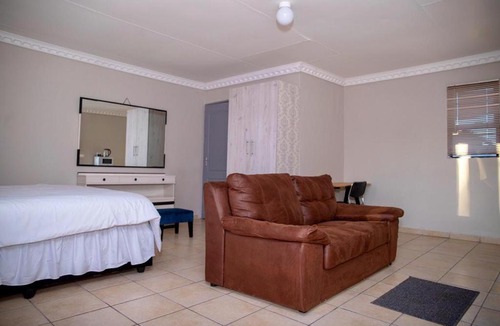 Northam House | Ecogreen Guesthouse
