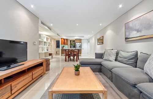 Big Bay Apartment | Eden on The Bay 250 - Two Bedroom Apartment, Sleeps 4