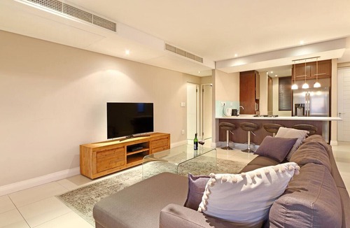Big Bay Apartment | Eden On The Bay 277 - Two Bedroom Apartment, Sleeps 4