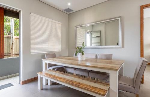 Shaka's Rock Apartment | Eden Palms 10 Sleeper