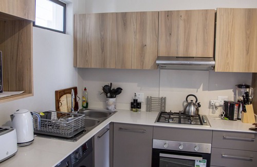 Greater Johannesburg Metropolitan Area Apartment | Eden Suites is 11 minutes away from Monte Casino and 8 minutes to Altitude beach