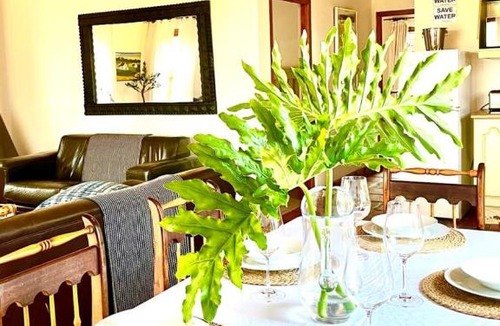 Tulbagh House | Eikelaan Farm Cottages