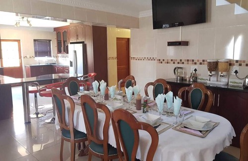 Vosloorus House | Ekuthuleni Guest house vosloorus
